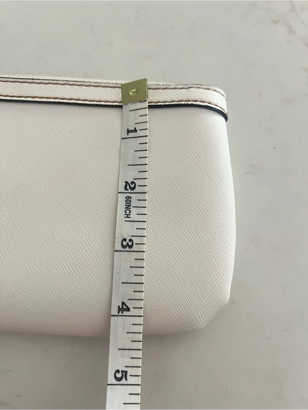 NEW Wilsons Leather Ivory Genuine Leather Wristlet Pouch Zip Top Clutch